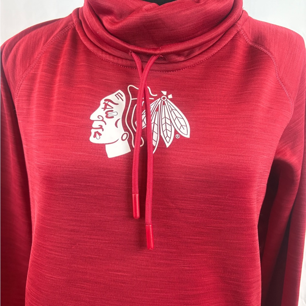 NHL Licensed Red Chicago Blackhawks Women's Sweatshirt - Picture 2 of 7
